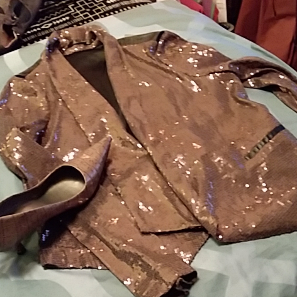 Have sequined jacket - Picture 3 of 3